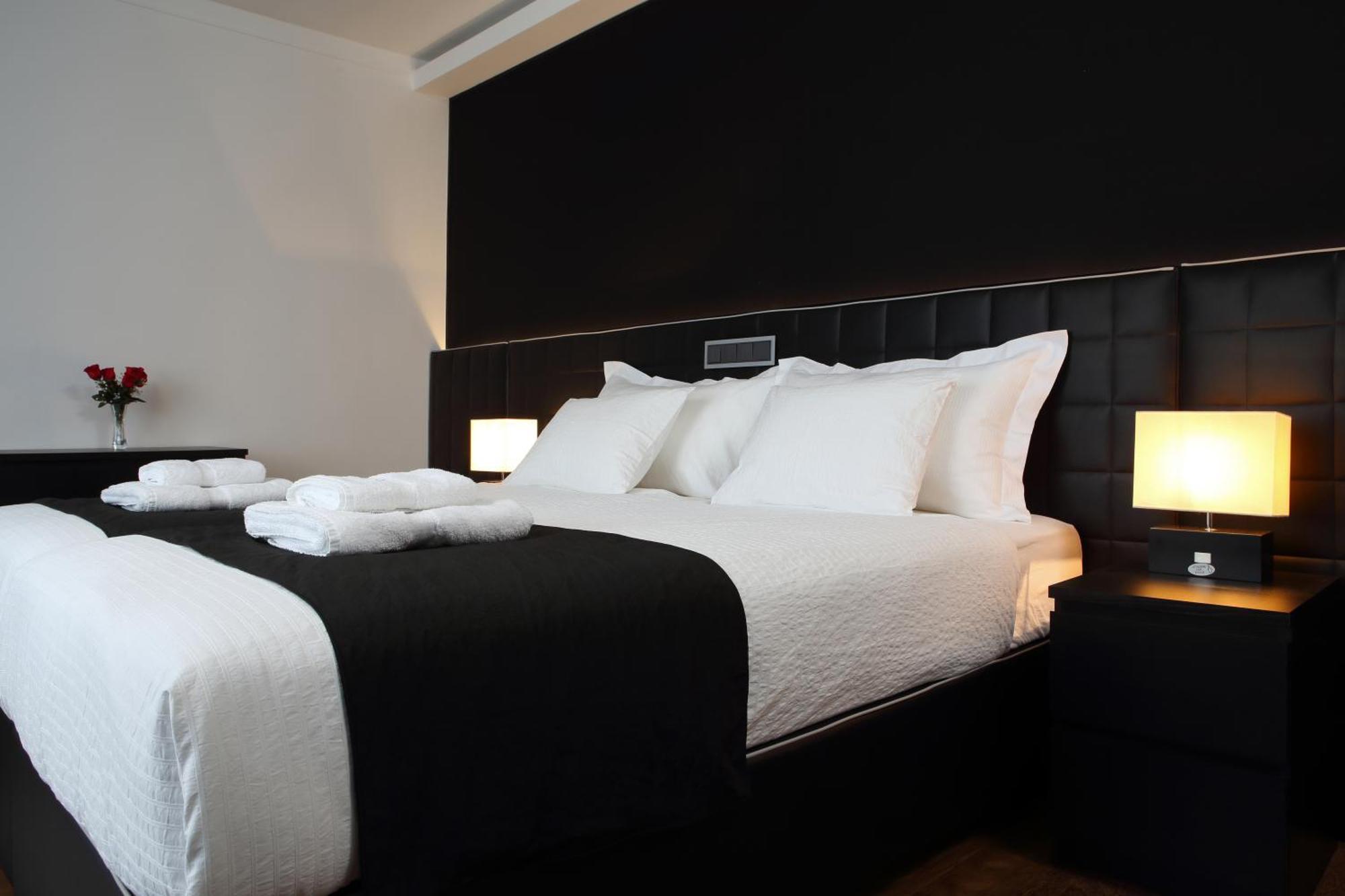 The Queen Luxury - Medici Luxemburg